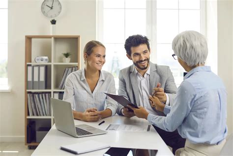 independent loan broker business opportunity.